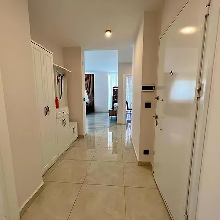 2 Bedrooms Luxury Flat Close To The In Alanya