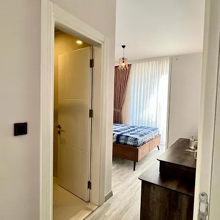 Apartamento 2 Bedrooms Luxury Flat Close To The In